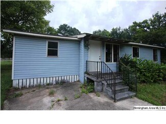 5102 5th St S, Bessemer, AL 35020