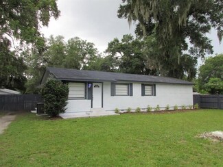 205 E Clay Ave, Brandon, FL 33510
