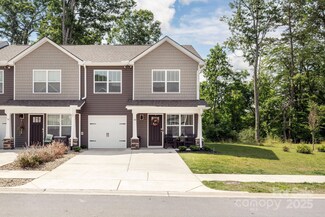 40 Malcolm Ct, Candler, NC 28715