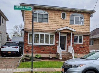 199 Dongan Hills Ave, Staten Island, NY 10305