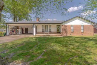 1204 Donald Dr E, Wynne, AR 72396