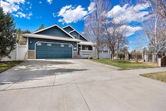 1549 NE Glacier Ridge Rd, Bend, OR 97701