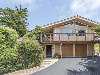 655 Etheldore St, Moss Beach, CA 94038