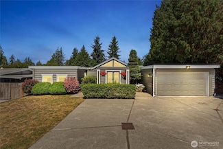14604 SE 15th St, Bellevue, WA 98007