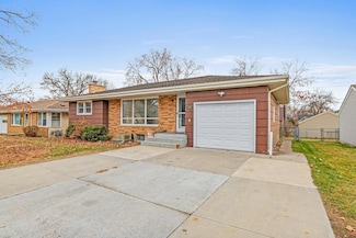 4531 France Ave N, Robbinsdale, MN 55422