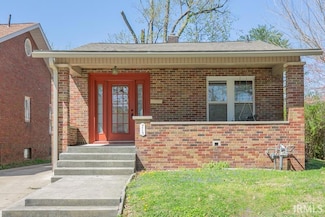 715 S Bennighof Ave, Evansville, IN 47714