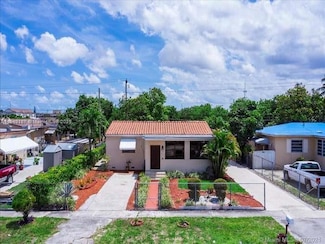 52 E 50th Place, Hialeah, FL 33013
