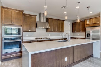 1925 S Follett Way, Gilbert, AZ 85295