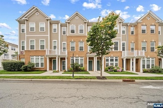 119 Eisenhower Ln Unit 2104, Wood-Ridge, NJ 07075