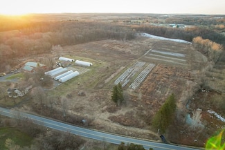 2880 Turkpike Rd, Auburn, NY 13021