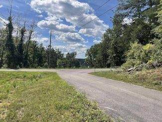 1 Olympus Dr, Albany, KY 42602