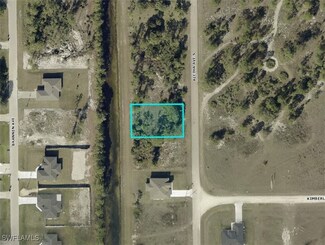 718 Aletha Ave S, Lehigh Acres, FL 33974