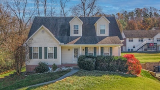 5181 Rolling Springs Dr, Morristown, TN 37814