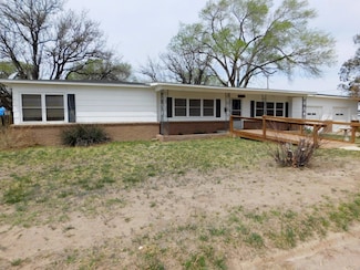 116 W 15th St, Muleshoe, TX 79347