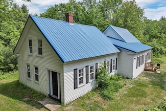 1622 Lovell Lake Rd, Sanbornville, NH 03872