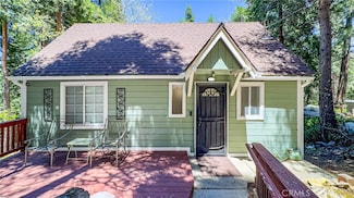 23120 Sycamore Ln, Crestline, CA 92325