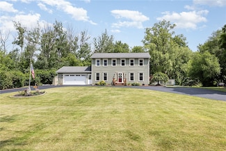 84 Bridgeman Rd, Churchville, NY 14428