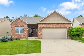 7601 Walnut Bend Dr Unit 23, Peoria, IL 61614