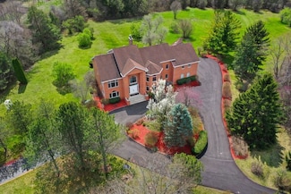 309 Dundee Rd, Barrington, IL 60010