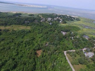 167 Stoney Cove Ln, Barnstable, MA 2630