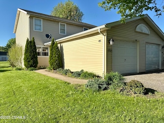 172 Ivy Ln, Danville, PA 17821
