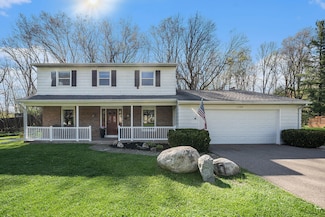 1205 Bunkerhill Dr, Kalamazoo, MI 49009