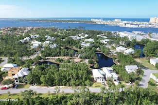 3323 Green Turtle Ln, Panama City, FL 32408
