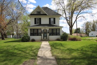201 E Broadway St, Starbuck, MN 56381