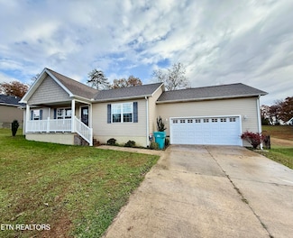 17 Patrick Dr, Crossville, TN 38555