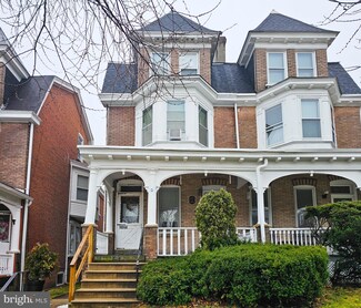 1014 W Marshall St, Norristown, PA 19401