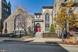 308 Monastery Ave, Philadelphia, PA 19128