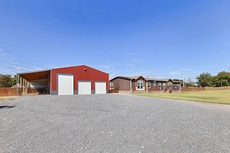 109 S Nebraska Ave, Cherokee, OK 73728