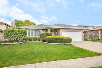 8418 Cherry Hills Dr, Flossmoor, IL 60422