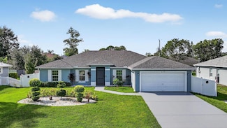 226 SW Starfish Ave, Port St. Lucie, FL 34984