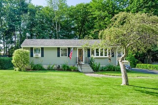 17 Nancy Dr, Rutland, MA 01543