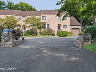 17 Palmer St Unit 3, Cos Cob, CT 06807