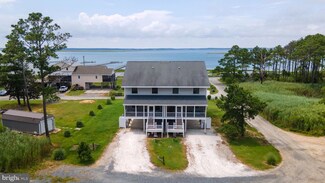 7516 Doe Bay Ln, Chincoteague Island, VA 23336