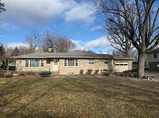 1204 Forest Dr, New Castle, IN 47362