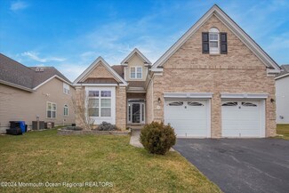 15 Hingham Ln, Barnegat, NJ 08005