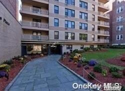 65-50 Wetherole St Unit 4U, Rego Park, NY 11374