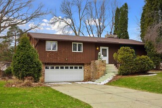 1640 Innsbruck Pkwy, Columbia Heights, MN 55421