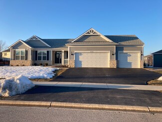 3206 Talismon Ln, McHenry, IL 60051