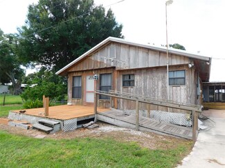 1505 NE Varnadore St, Arcadia, FL 34266