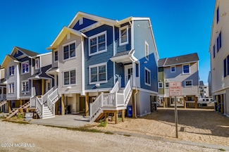 21 Cummings St, Mantoloking, NJ 08738
