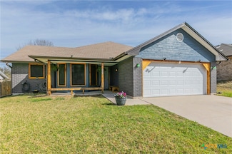 204 Paula St, Copperas Cove, TX 76522