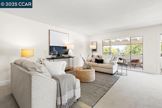 2200 Pine Knoll Dr Unit 11, Walnut Creek, CA 94595