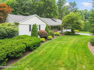 25 Longkill Rd, Ballston Lake, NY 12019