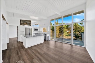 9970 Shadow Hills Dr, Sunland, CA 91040