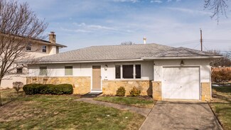 1706 Sugarmaple Dr, Columbus, OH 43229