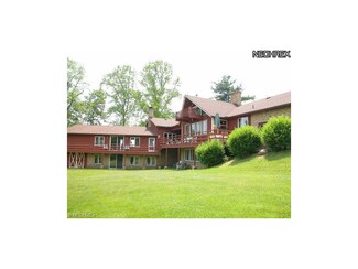8874 Millersburg Rd, Shreve, OH 44676